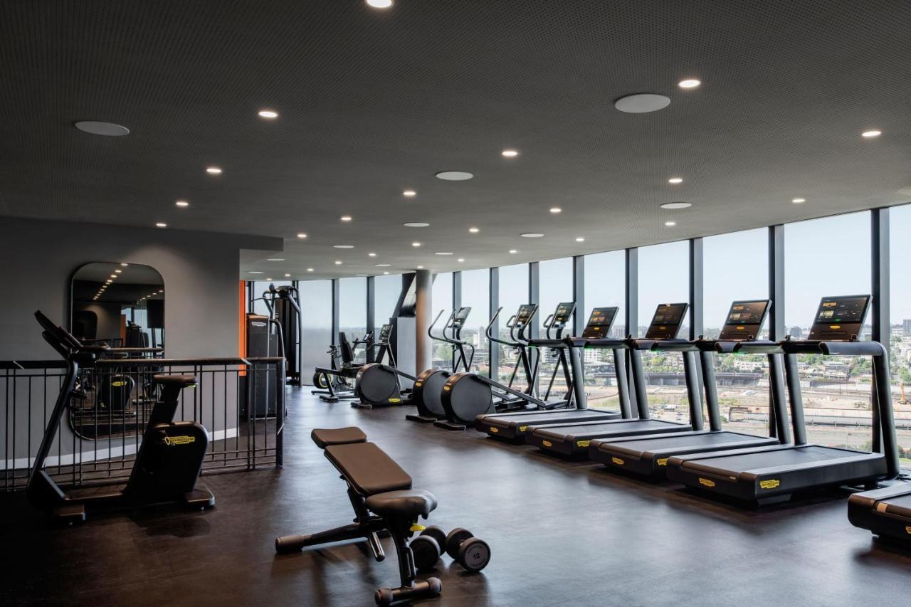 Melbourne Marriott Hotel Docklands Exteriér fotografie The gym at the 2018-opened hotel