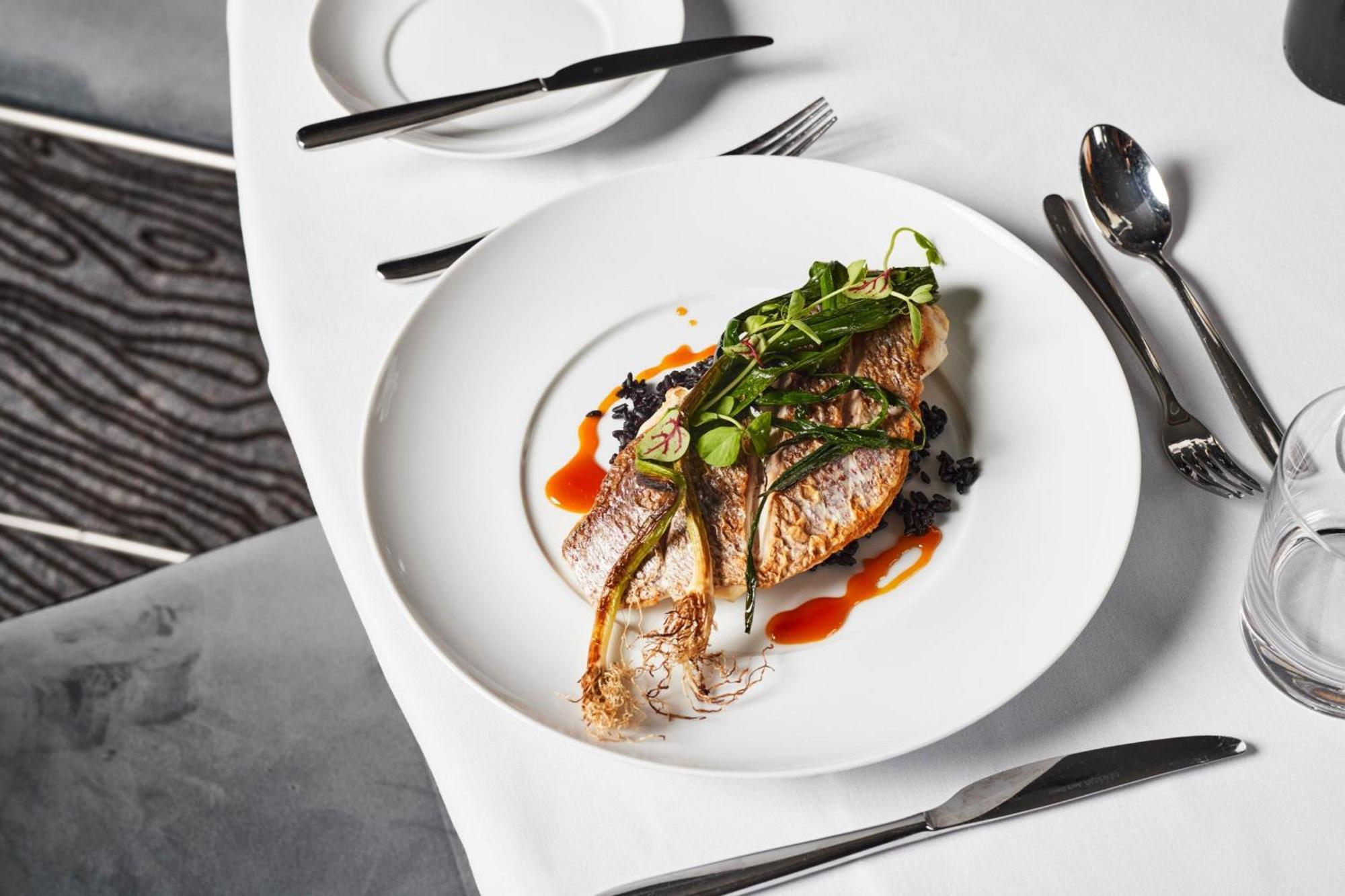 Melbourne Marriott Hotel Docklands Exteriér fotografie A plate of food