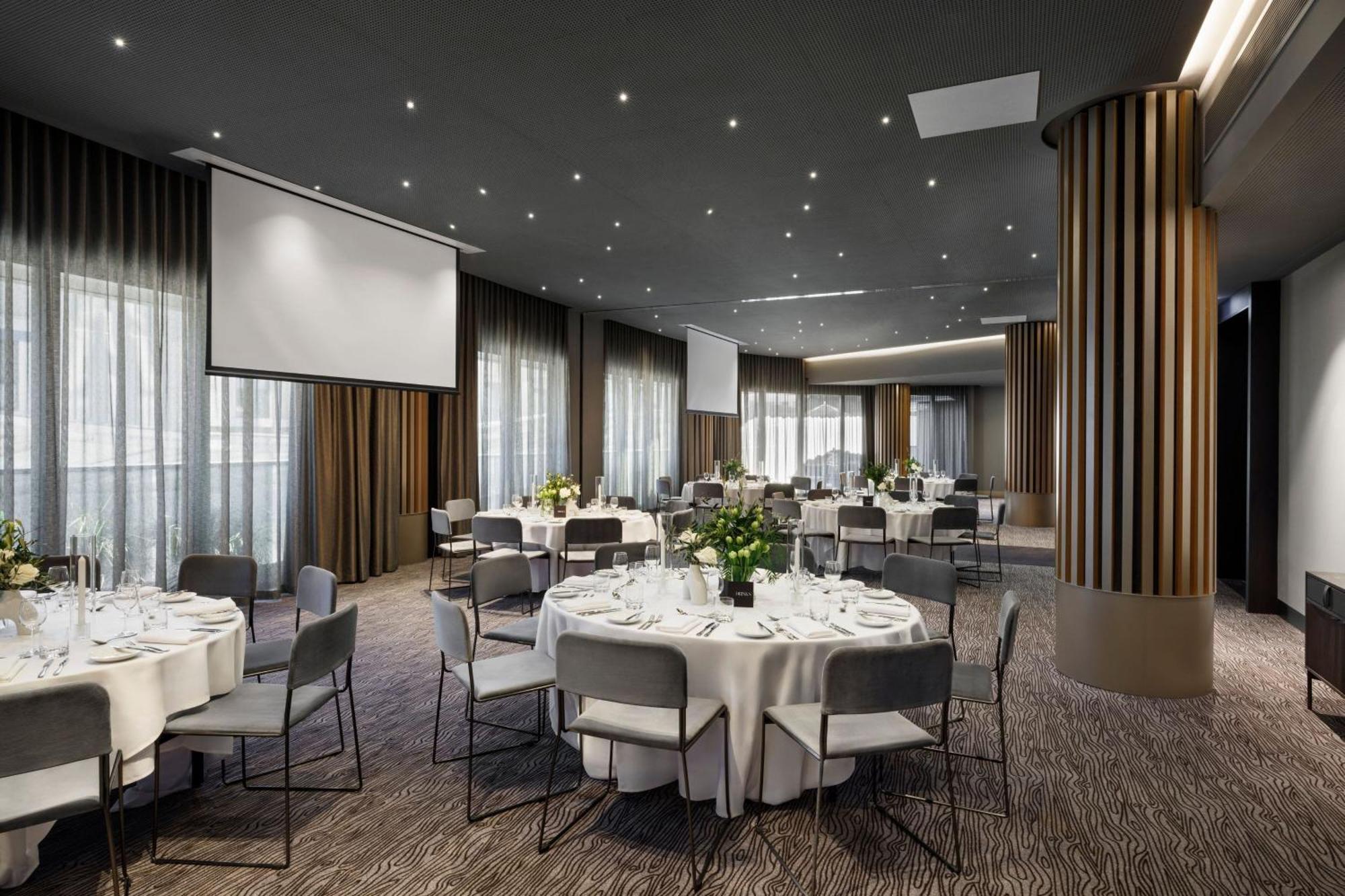 Melbourne Marriott Hotel Docklands Exteriér fotografie The Westin Ballroom